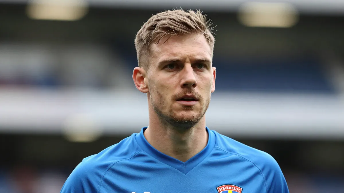 Barden joins Stevenage as club adds fifth summer signing