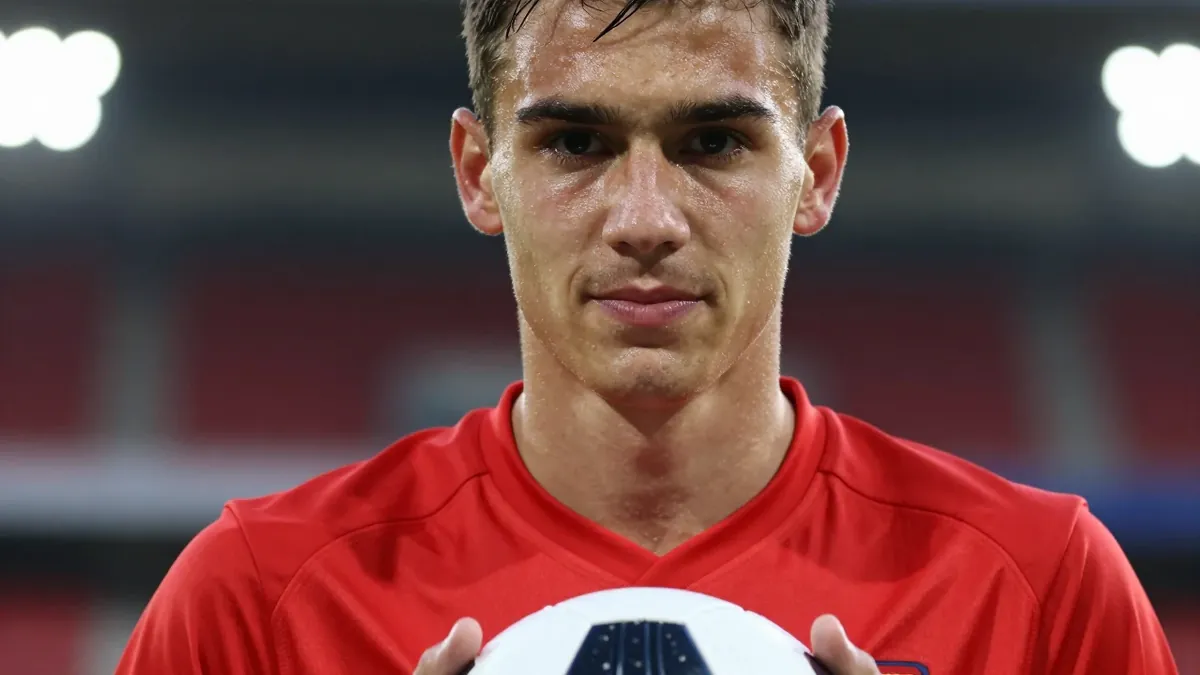 Stevenage's Jovan Malcolm moves to York City on loan until January, with the forward aiming for a debut this weekend...